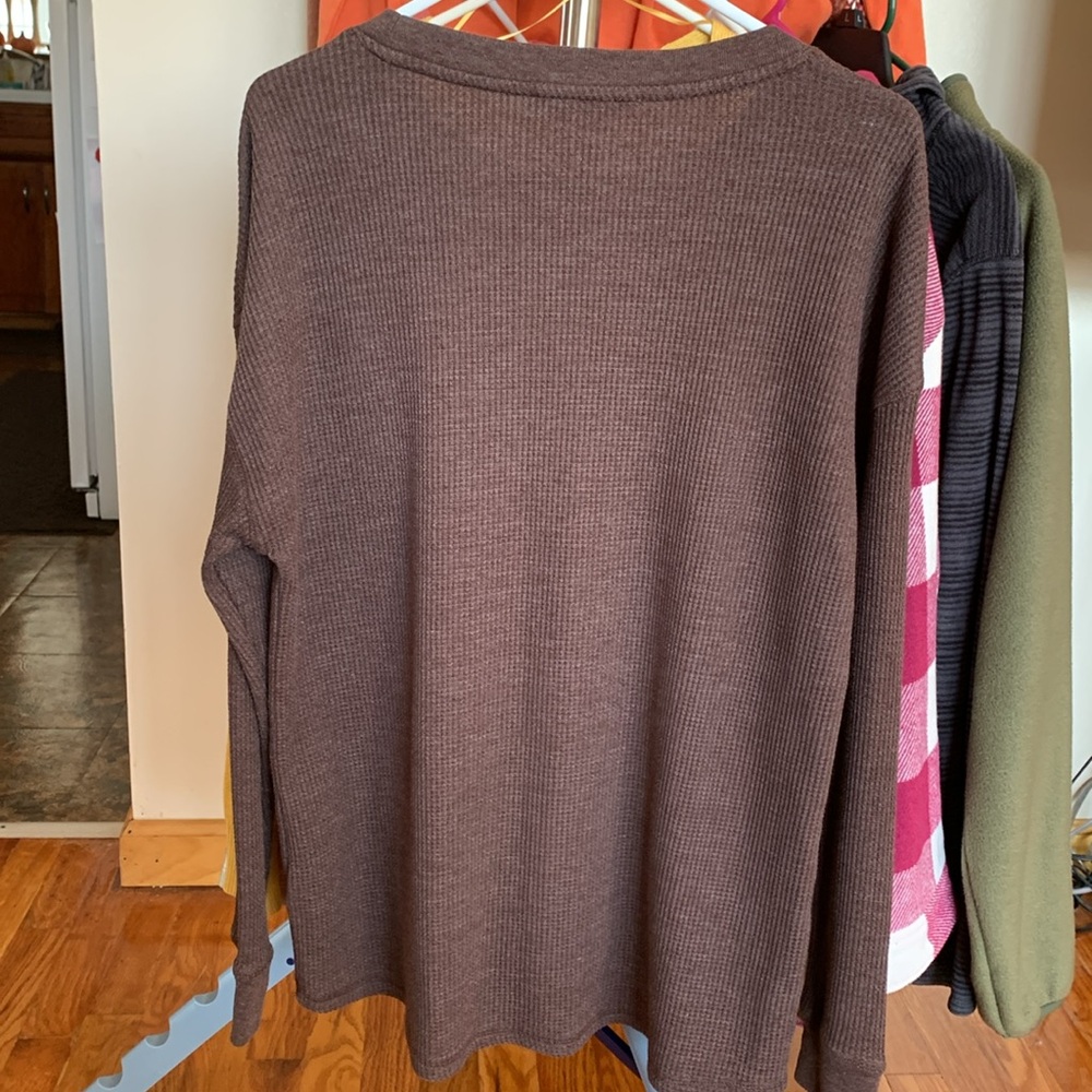 Seven Brown Women Long Sleeve Waffle Knit Shirt - Picture 5 of 6